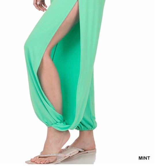 New!🎉 2 for $20 Plus Size Mint Green Split Leg Pants Size 1X 2X 3X - Picture 3 of 4